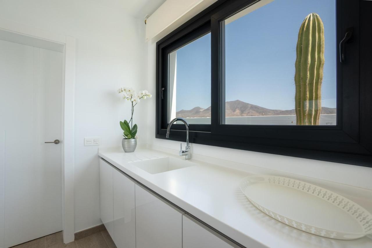 Sea Breeze Villas Lapa And Claca Playa Blanca  Exterior foto