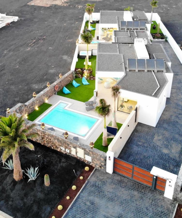 Sea Breeze Villas Lapa And Claca Playa Blanca  Exterior foto