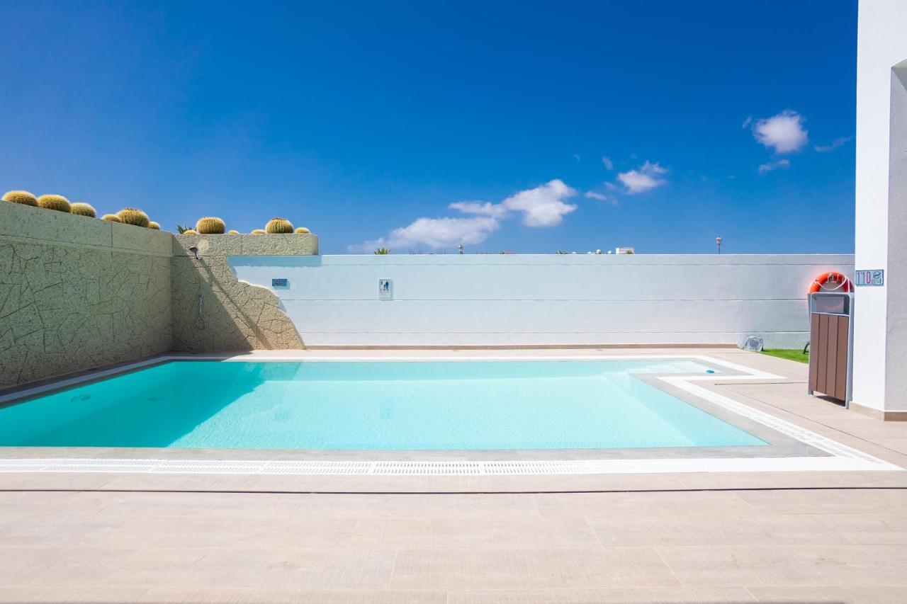 Sea Breeze Villas Lapa And Claca Playa Blanca  Exterior foto