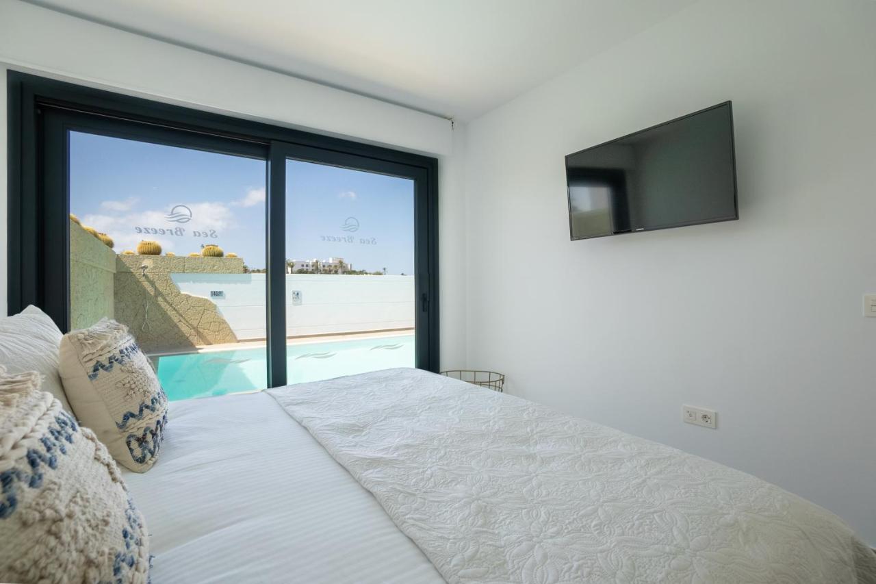 Sea Breeze Villas Lapa And Claca Playa Blanca  Exterior foto