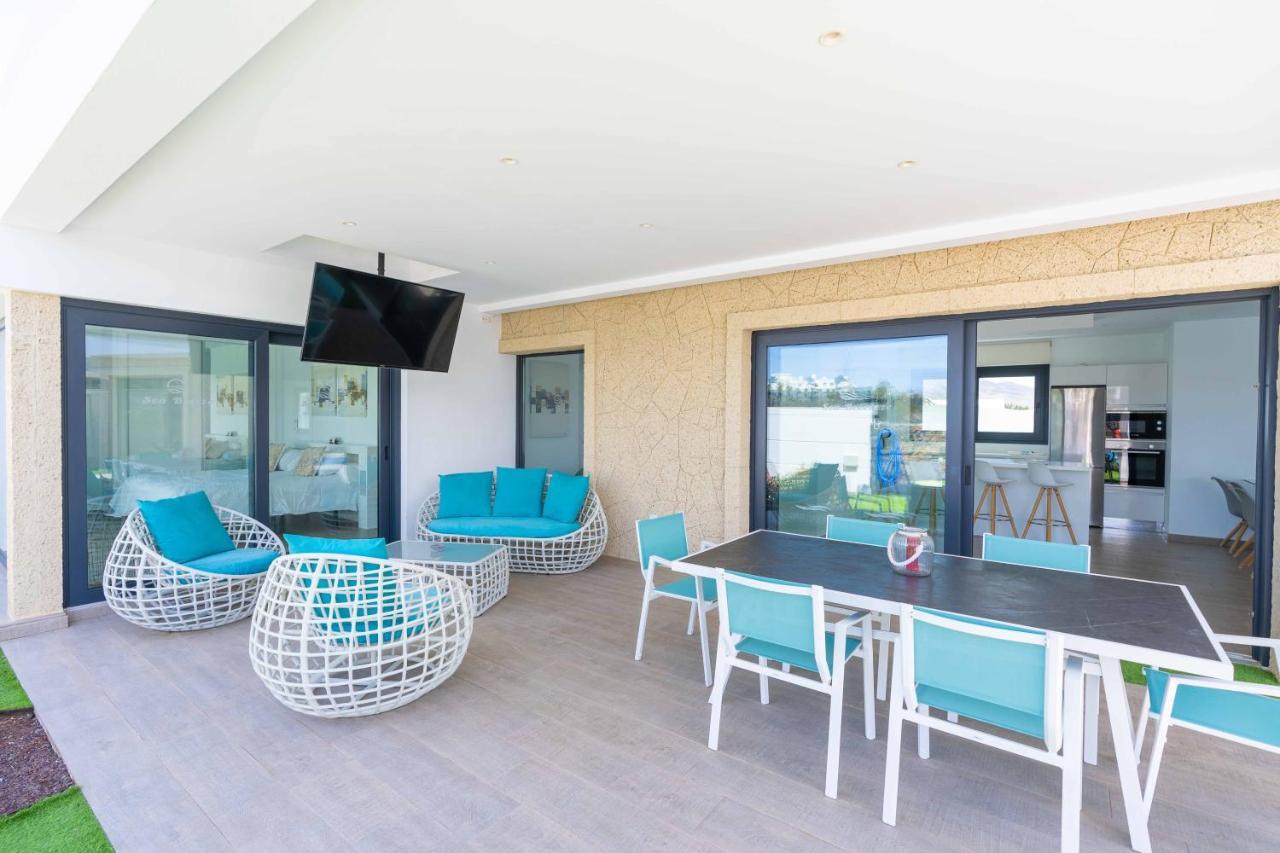 Sea Breeze Villas Lapa And Claca Playa Blanca  Exterior foto