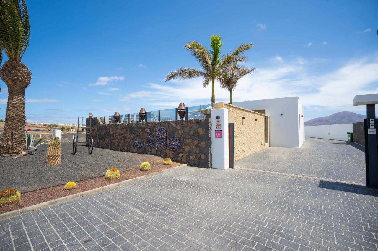 Sea Breeze Villas Lapa And Claca Playa Blanca  Exterior foto