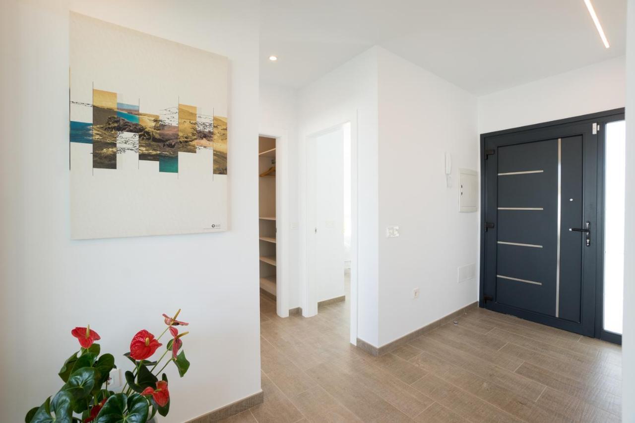 Sea Breeze Villas Lapa And Claca Playa Blanca  Exterior foto