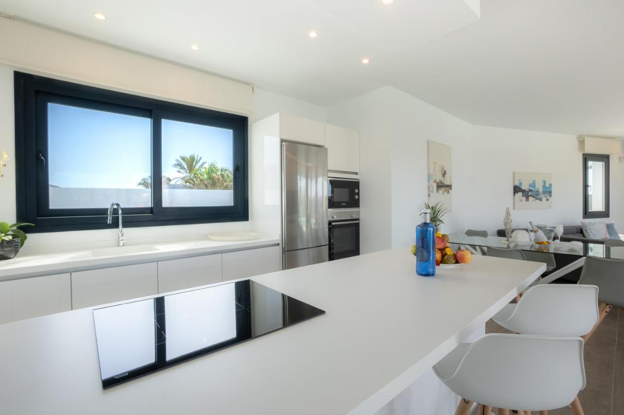 Sea Breeze Villas Lapa And Claca Playa Blanca  Exterior foto